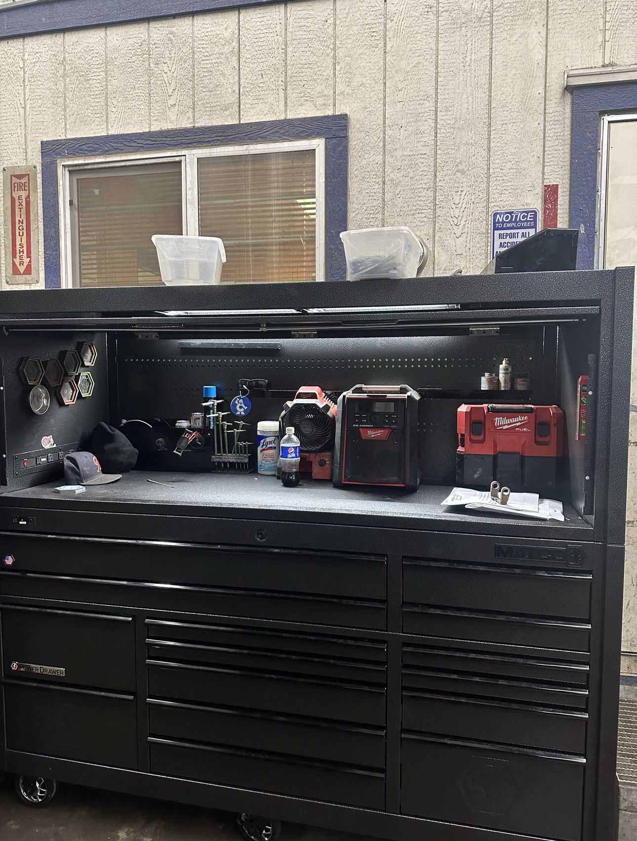 Matco Tool Box And Hutch