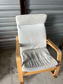 IKEA POÄNG Rocking Chair with Cushion – Solid Bentwood Frame