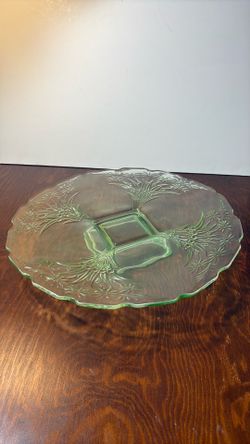 VTG Indiana Chantilly Cake Pedestal Daisies 13.5”