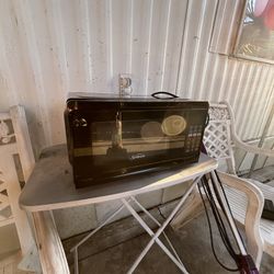 Sunbeam Small Microwave