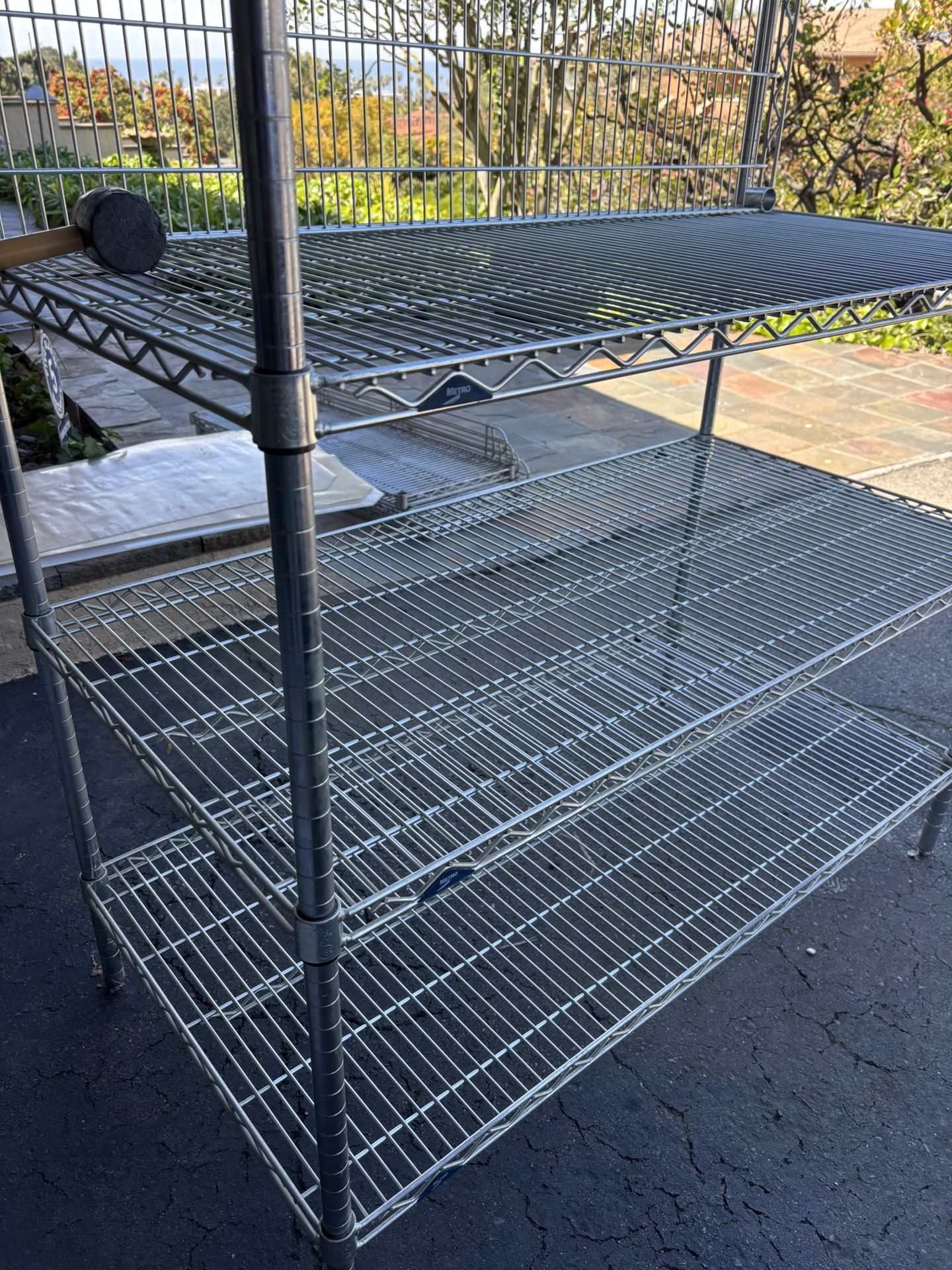 Met Rack In Great Conditions 75” h 6’ long 18” w No rust