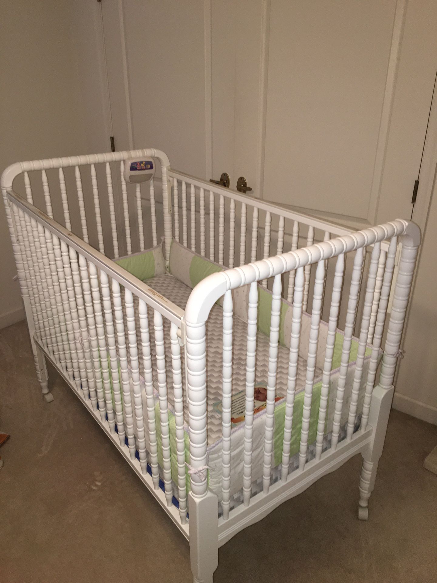 White Wooden Baby  Crib