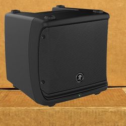 Mackie Powered Loudspeaker 8" Compact Speaker 2000 Watts Studio Live DJ 🚨 Payment Options Available 🚨 No Credit Needed 🚨