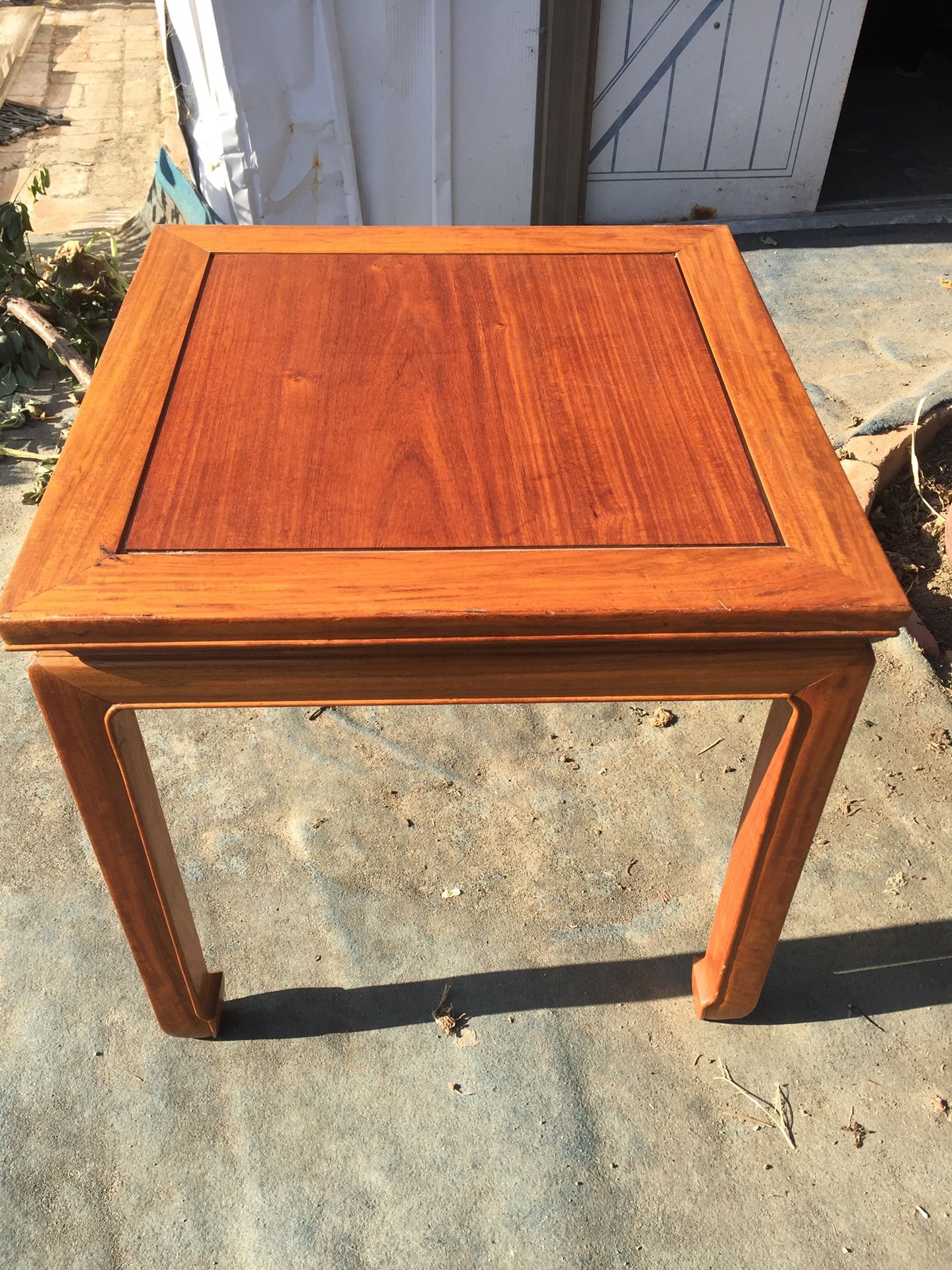 Chinese rosewood vase cabinet -