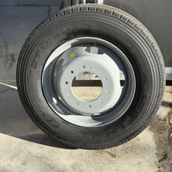 Toyo Tire New 245/70R19.5 For F53 Ford 8 Lug