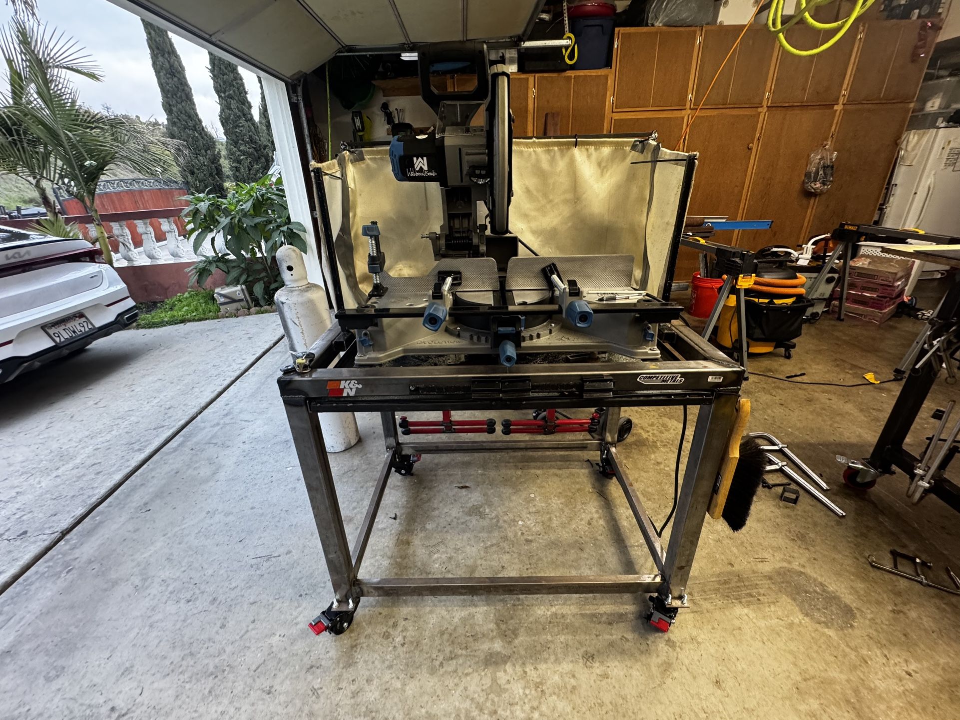 Miter saw table