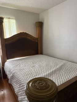 Queen Four Poster Wood Bed Frame with Headboard