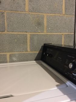 Kenmore matching washer and dryer/ 90 day warranty/ delivery available