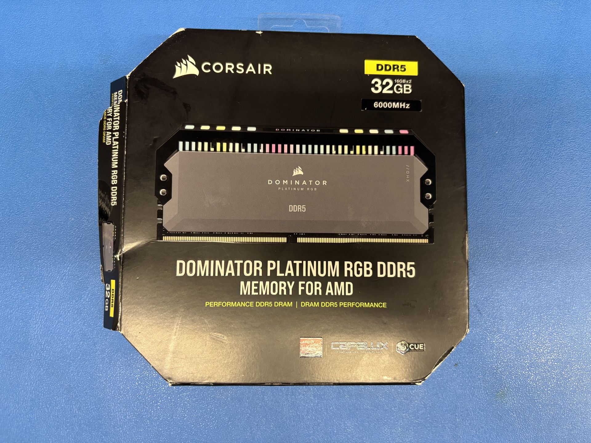 Corsair 32 GB (16GBx2) 6000MHz CL30 Dominator Platinum RGB DDR5 Memory For AMD