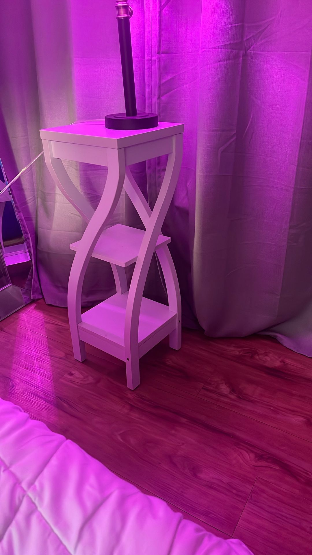 Great Condition- Side Table/shelf