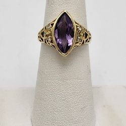14kt Yellow Gold Amethyst & Diamond Ring 4.7G