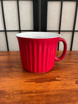 Large Red Ribbed Ceramic Mug