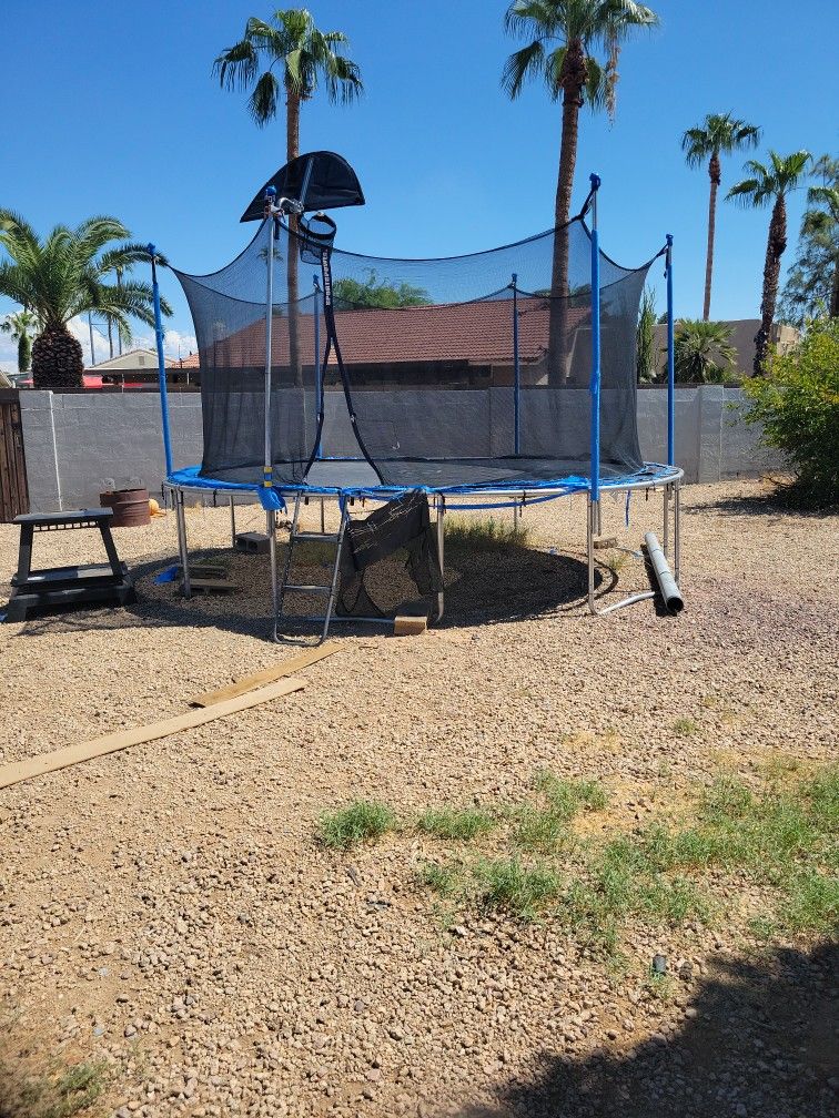 Trampoline