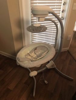 Baby swing