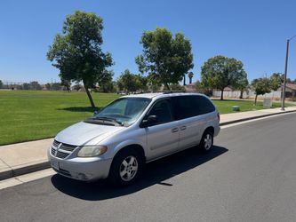 2005 dodge caravan