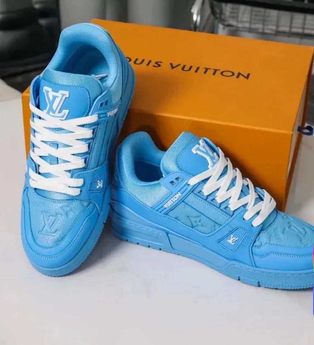 Louis Vuitton Trainer Blue Embossed Monogram #louisvuitton #sneakers #luxury