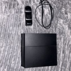 Ps4 with 4 controller and games