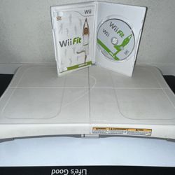 Nintendo Wii Fit Balance Board With Wii Fit Game CIB
