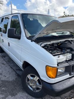 Ford E-2003 E150Work Van