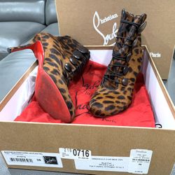 Christian Louboutin Real Fur Dyed Calf 38