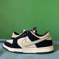 Nike Dunk Low Black Suede Size 11
