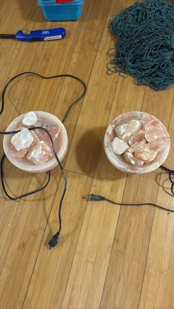 Himalayan salt lamps $25 each x 2