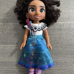 Disney Encanto Mirabel Doll 14” Articulated Fashion Doll Play Toy