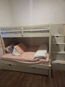 Bunkbed with trundle in fair condition