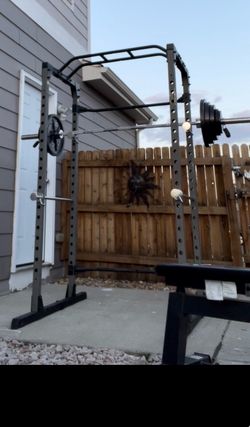 Complete Home Gym Setup – Squat Rack, Olympic Barbell, 265 lb Plates, Bench
