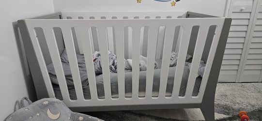 Baby Crib Great Condition