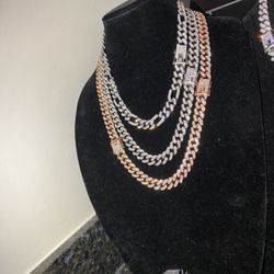 Three-Piece Italiano Rose 26 Inch White 20 Inch And 24 Inch Lab Stones