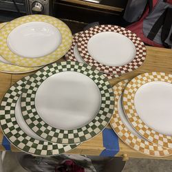 Dining Plates, Super Solid