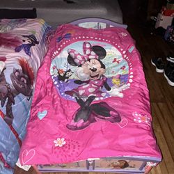 Girl Princess Toddler Bed + 3 Bed Sets 