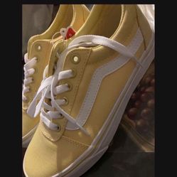 Yellow Vans💛