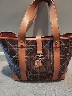 Lilly Pulitzer quilted nylon & leather tote bag ”Off the Wagon” style brown pink
‐----‐-----------------------------------------------
Lilly Pulitzer