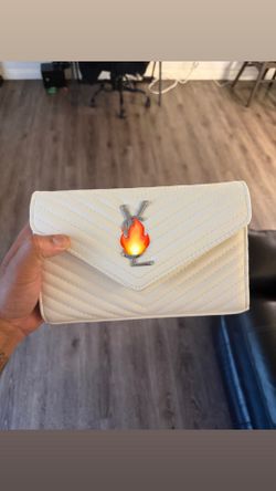 Women’s white luxury bag
