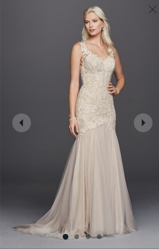 Galina Signature Wedding Gown Size 8 W/ Clean and Preserve Kit