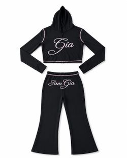 Black https://offerup.com/redirect/?o=SS5BTQ==.GIA SET