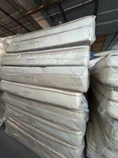 Luxury Saatva & Tempur-Pedic Mattresses – 50-80% Off!     •    Brand New, Minor Blemishes (Nothing That Affects Comfort)     •    King, Queen, Full, T