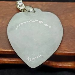 Genuine Burmese Jadeite Jade TypeA Pendant ❤️. 