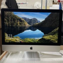 Apple iMac 2015 Desktop Computer With Keyboard/Mouse 