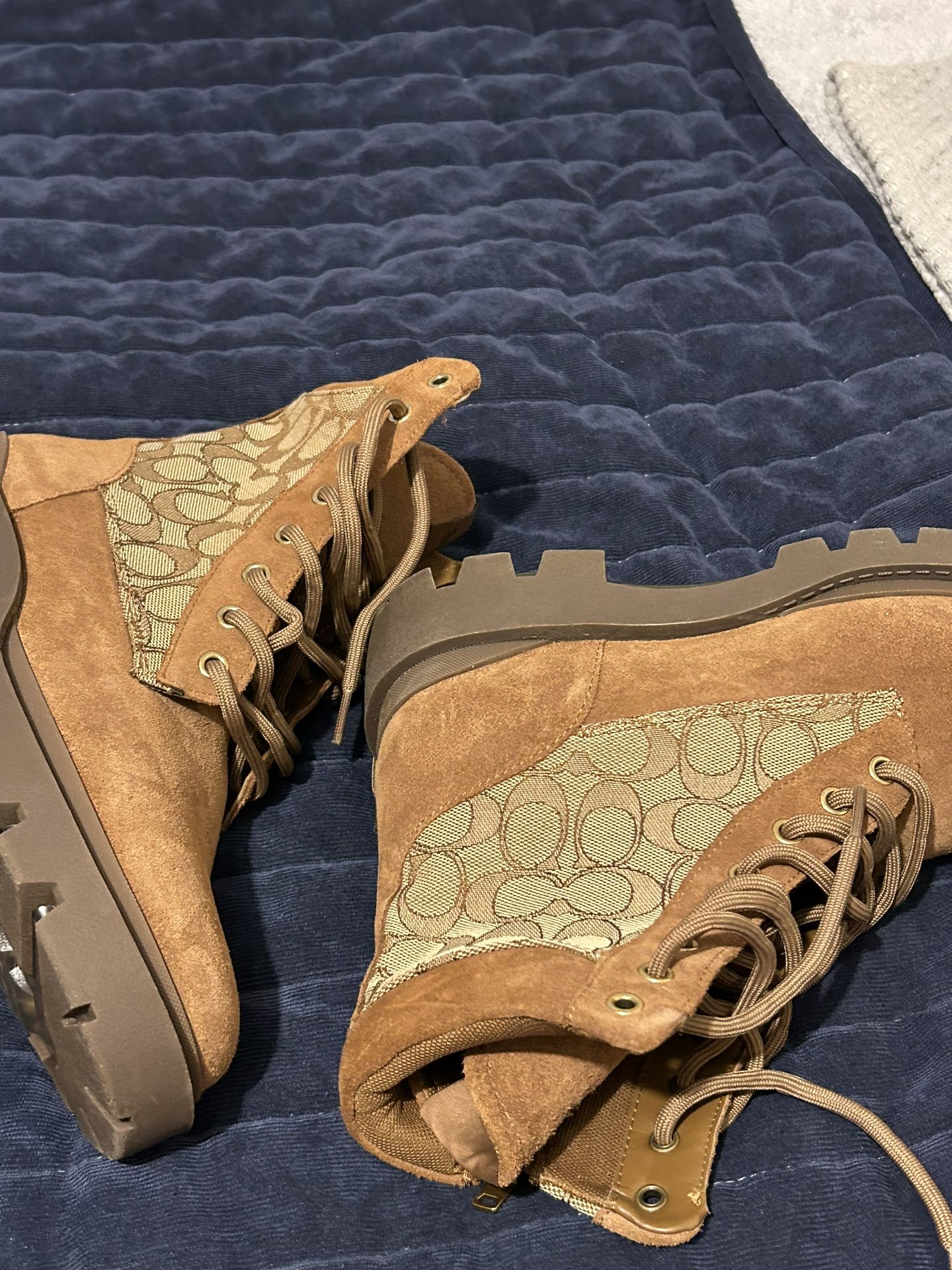 Authentic Coach Men’s Boots