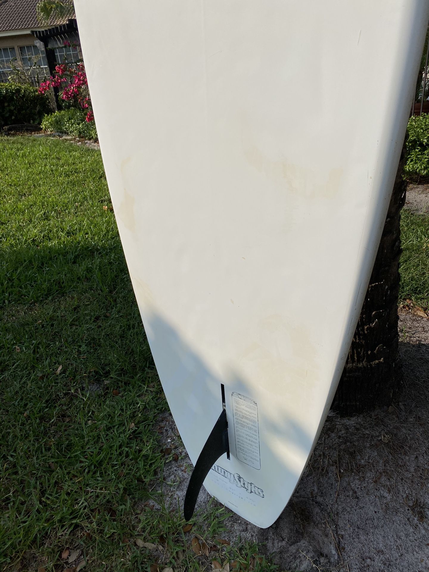 11FT JIMMY STYKS PADDLEBOARD WITH PADDLE for Sale in Boynton Beach, FL