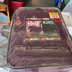 New Purple Plum Bed Spread Twin