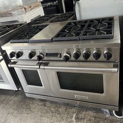 Wolf Stainless Steel 48” Range Dual Fuel 6 Burners
