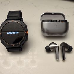 Galaxy Watch Ultra + Galaxy Buds Combo