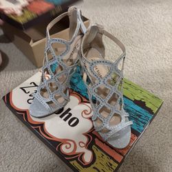 Heels Size 6 Brand New 