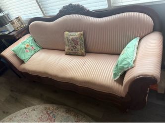 Victorian style couch sofa FREE