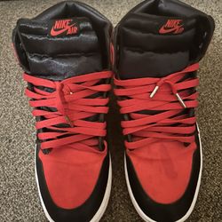 Jordan 1 “Satin Bred”