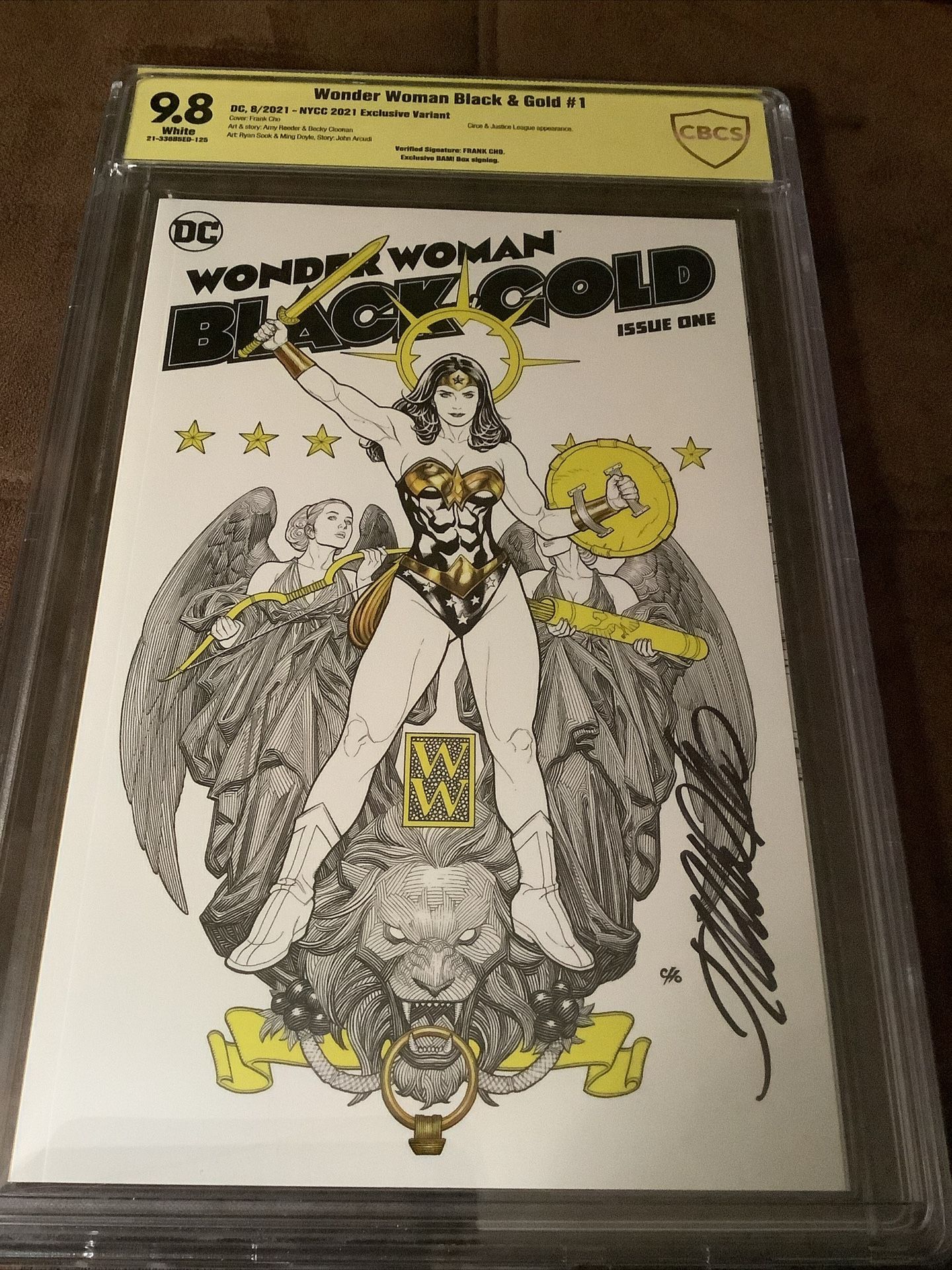 Wonder Woman Black And Gold #1 Signed By Cover Artist Frank Cho